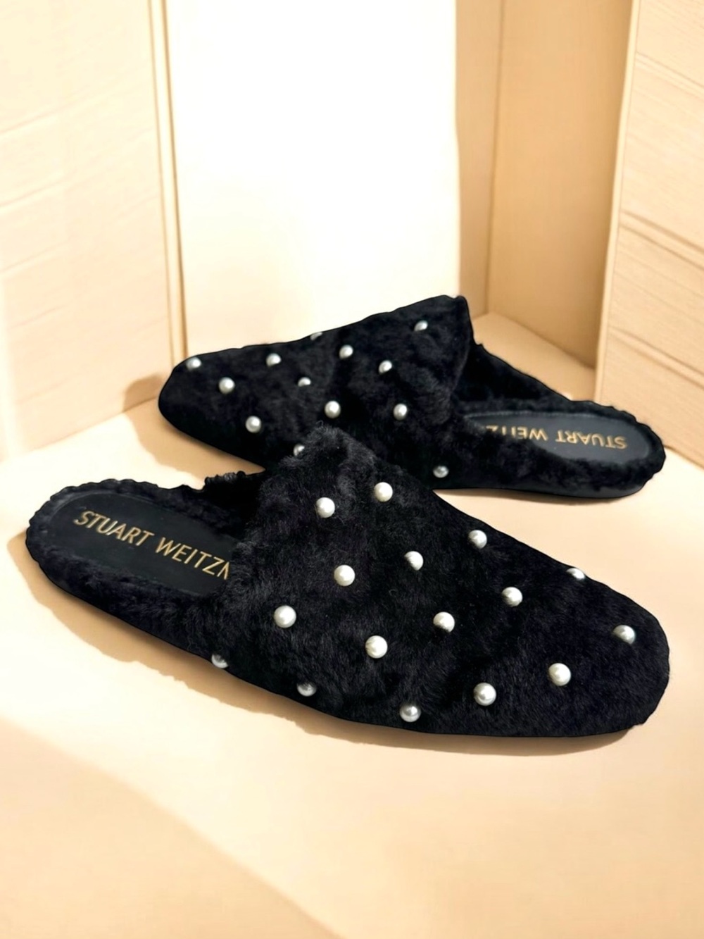Stuart Weitzman Jude Chill Mules Black Lamb Shearling Leather Flats